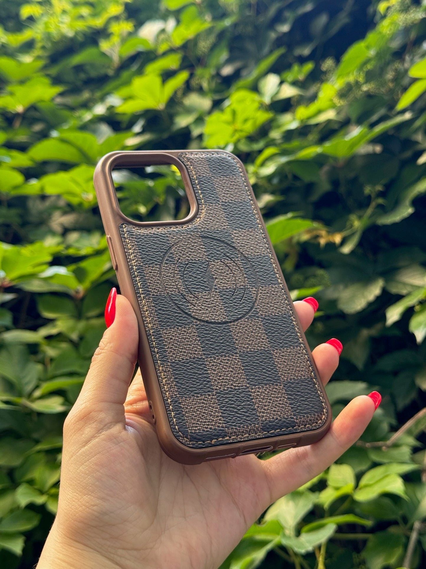 KARE Desenli Deri Lüks Magsafe Desenli Telefon Kılıfı