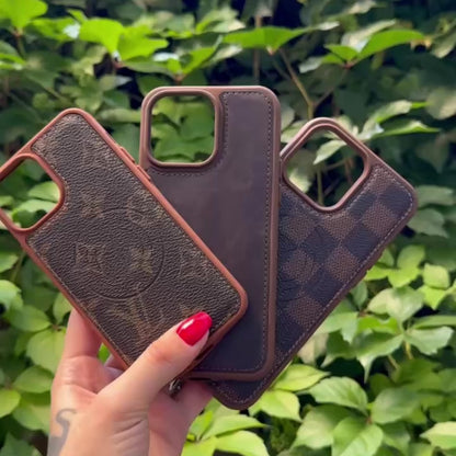 KARE Desenli Deri Lüks Magsafe Desenli Telefon Kılıfı